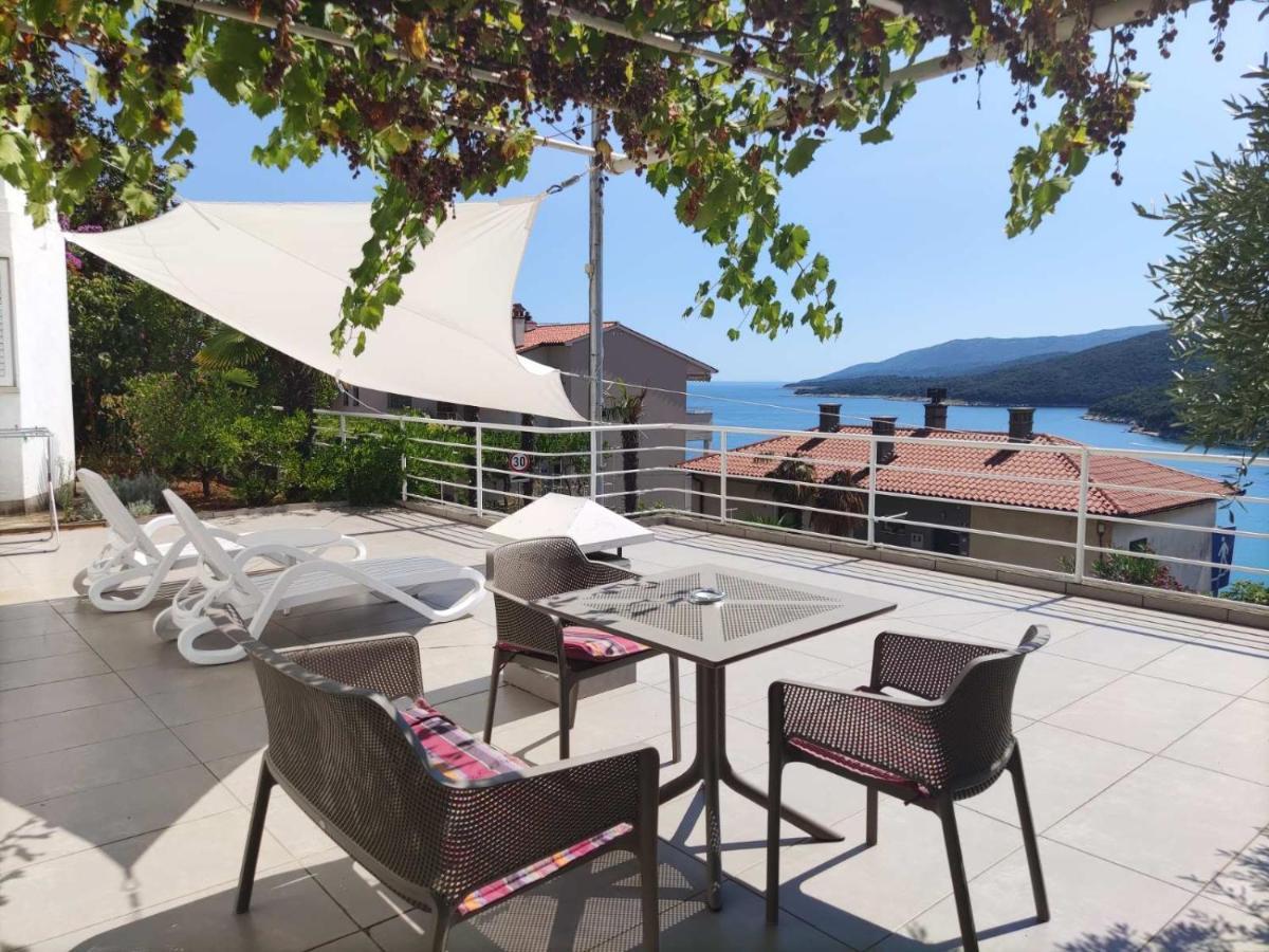 Milena Apartments Рабац Екстериор снимка
